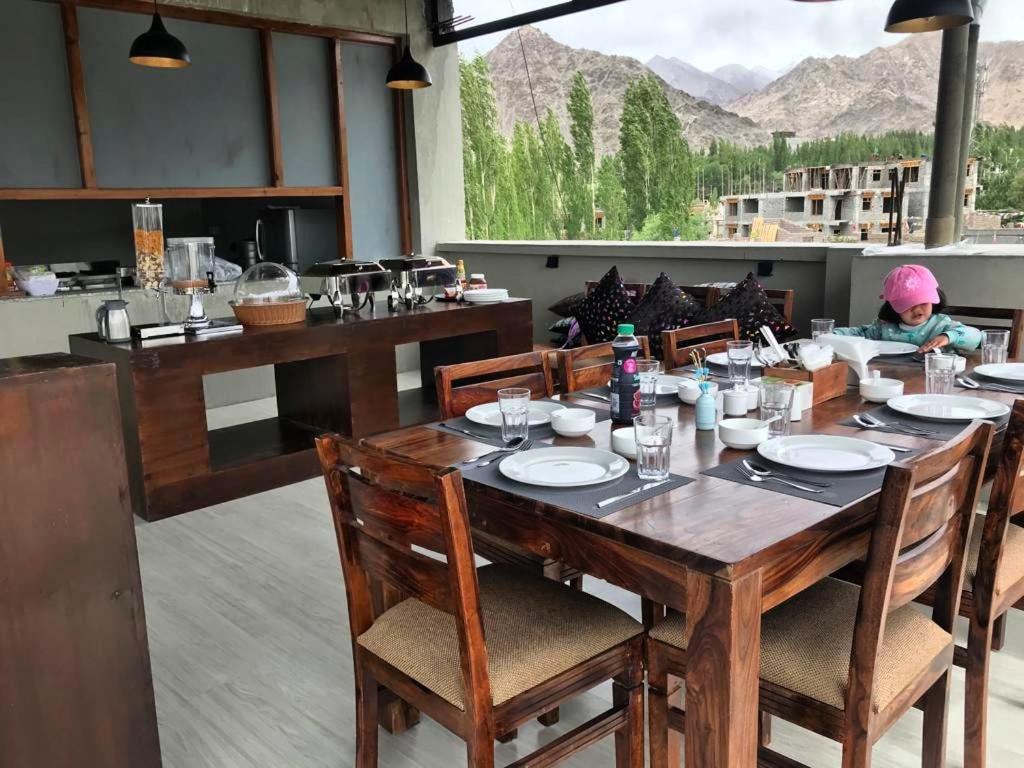 فندق Maple House Ladakh ليه المظهر الخارجي الصورة